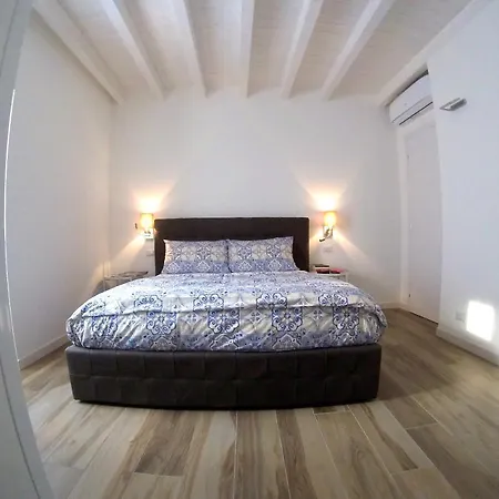 Flats Apartment *